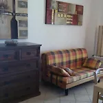 Sole E Sale In Sardegna プーラ