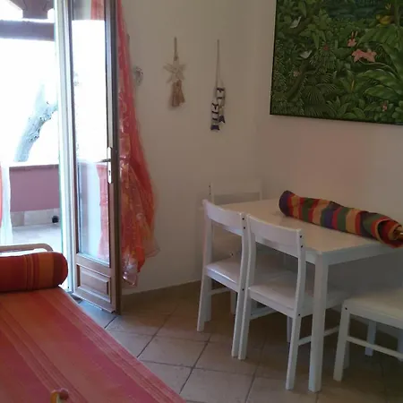 Soleesale E Per Apartamento Pula