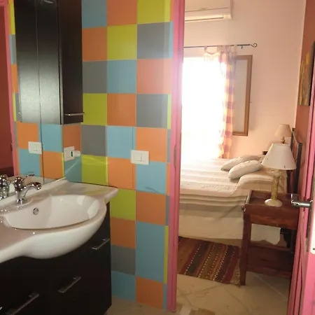 Soleesale E Per Apartament