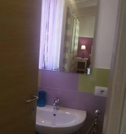 Soleesale E Per Apartament *