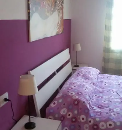 Soleesale E Per Apartament Pula