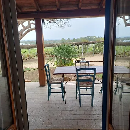 Sole E Sale In Sardegna Пула