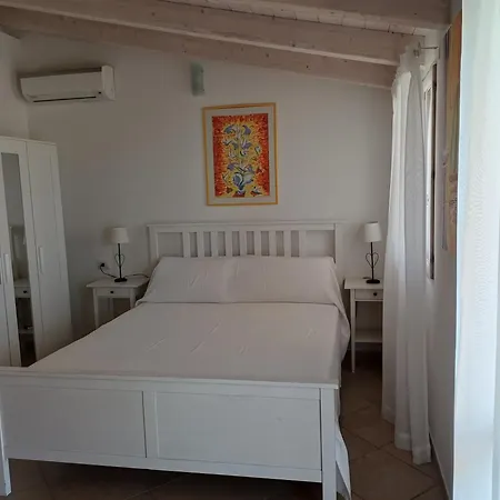 Sole E Sale In Sardegna