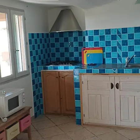 Sole E Sale In Sardegna Пула