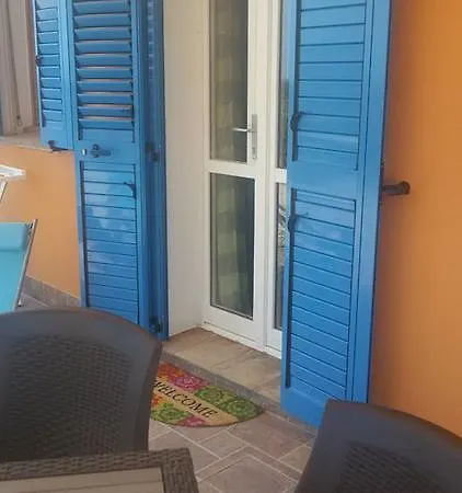 Soleesale E Per Vacanza * Pula